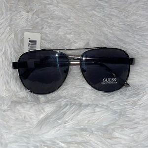 SOLD!! 🕶 Guess Aviator SunGlasses